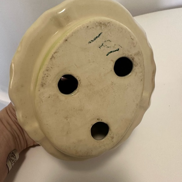 Shawnee Winnie Pig #61 Brown Cookie Jar & Piggy Bank 1961 - Picture 6 of 6